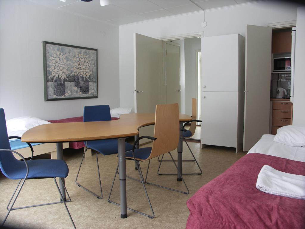 Asuntohotelli Hotel Petkele Хамина Экстерьер фото